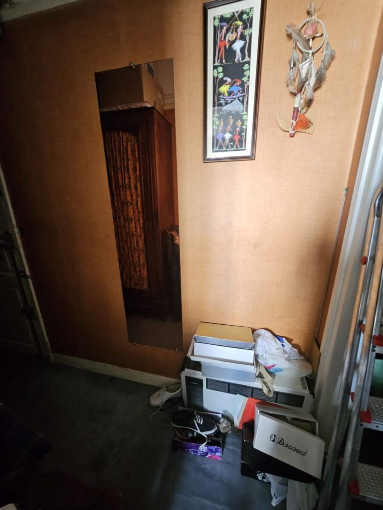 Couloir encombré